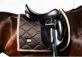 equestrian-stockholm-golden-brass-vest-1